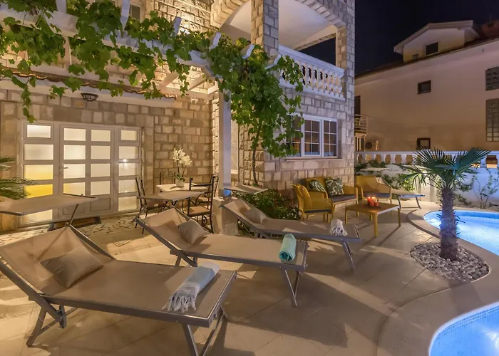 Apartments Captain\'S Villa